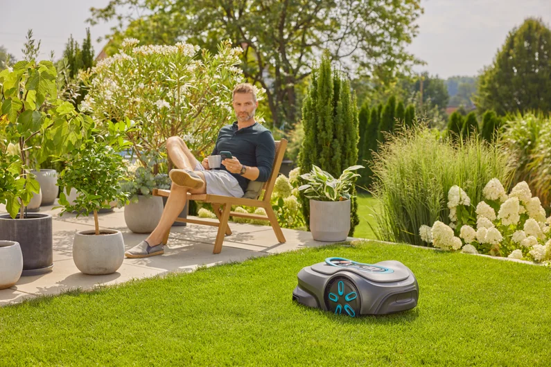 Gardena Robotplæneklipper 19904-24